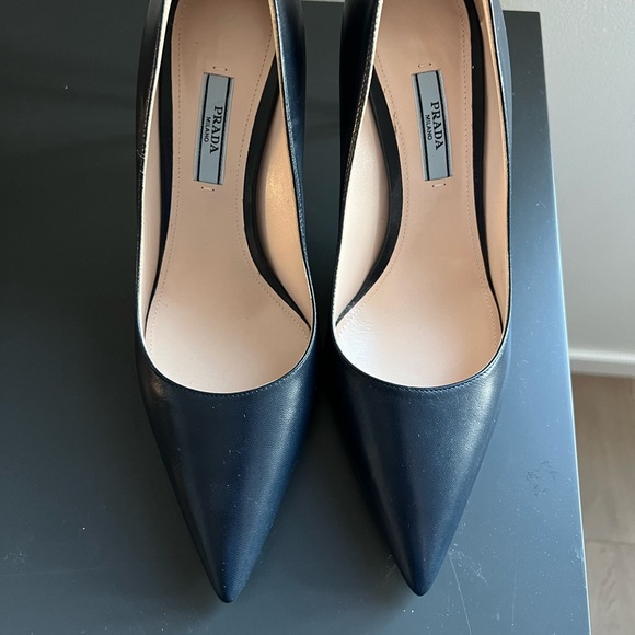 Prada - New - size 38 - leather pumps in Navy Blue - Picture 2 of 6